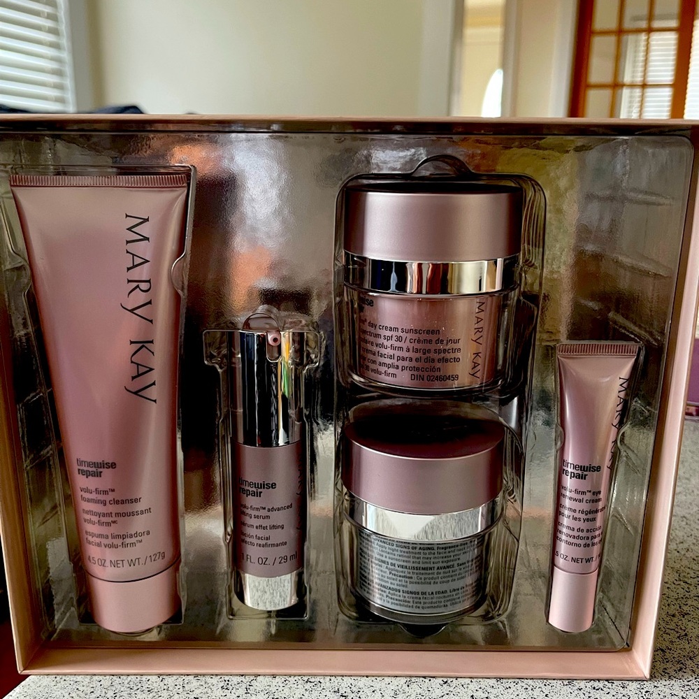 Mary Kay TimeWise Repair